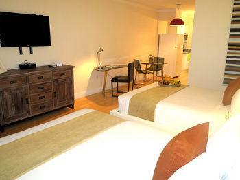 Sapphire South Beach ไมอามีบีช ภายนอก รูปภาพ